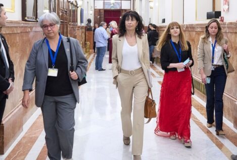 El Gobierno aprueba tipificar la violencia vicaria como delito en el Código Penal