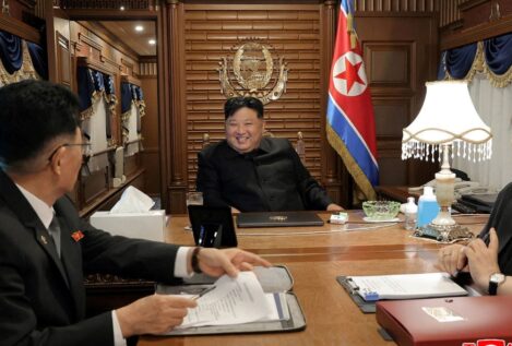 Kim Jong Un llega a China en un tren blindado para su primera visita oficial en seis años