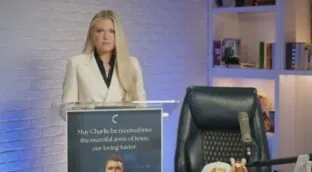 La viuda de Charlie Kirk se despide en un emotivo vídeo: «Su voz permanece»