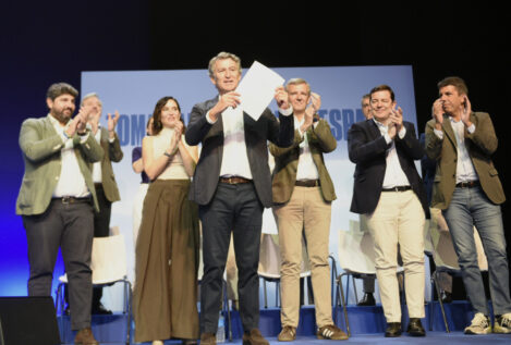 Feijóo endurece su discurso y propone crear un «visado por puntos» para inmigrantes