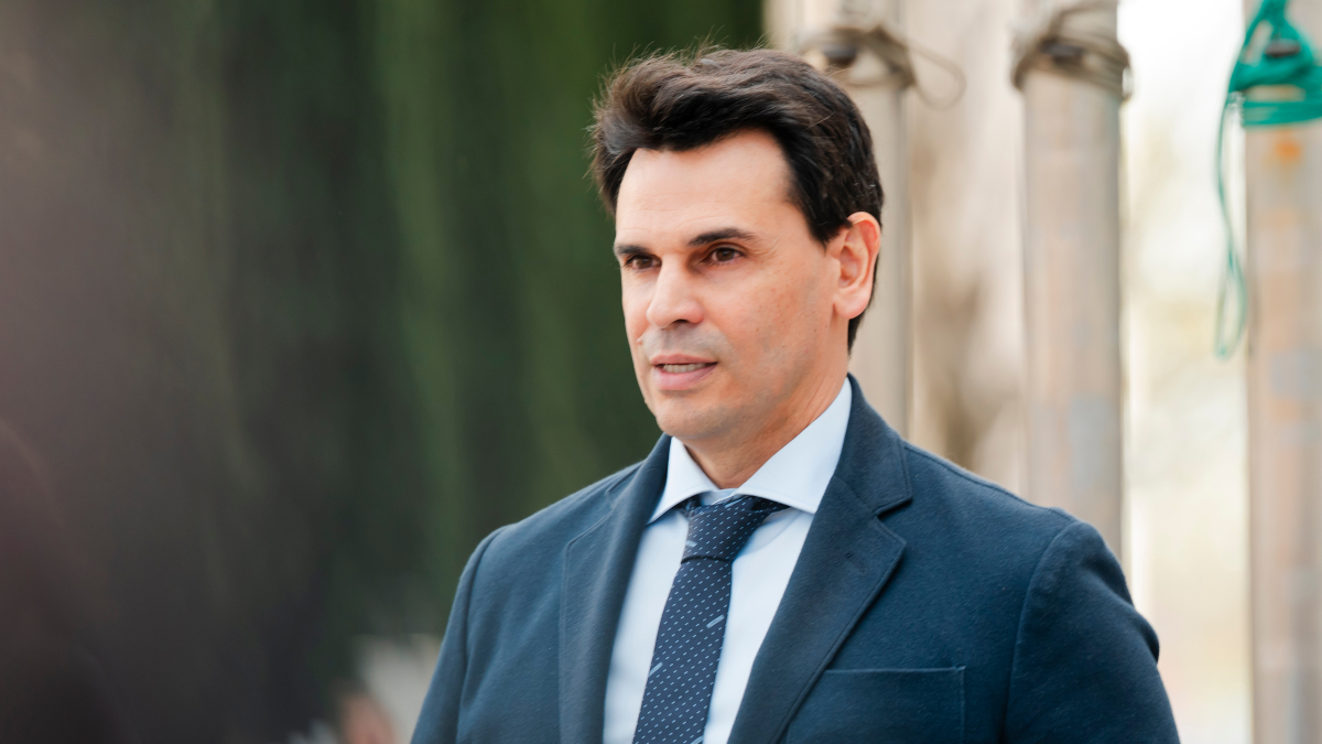 El novio de Ayuso desiste de pedir 300.000 euros de fianza al fiscal general