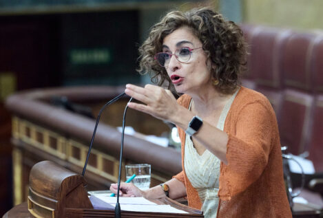 Montero responde a Junts que «los andaluces no viven de las subvenciones de nadie»
