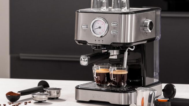 Café de barista en casa: descubre las mejores cafeteras express para tu hogar