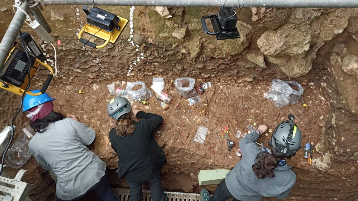 Los neandertales recorrían más de 400 kilómetros para obtener sílex
