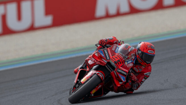 Marc Márquez acaricia el Mundial con otro triunfo al esprint