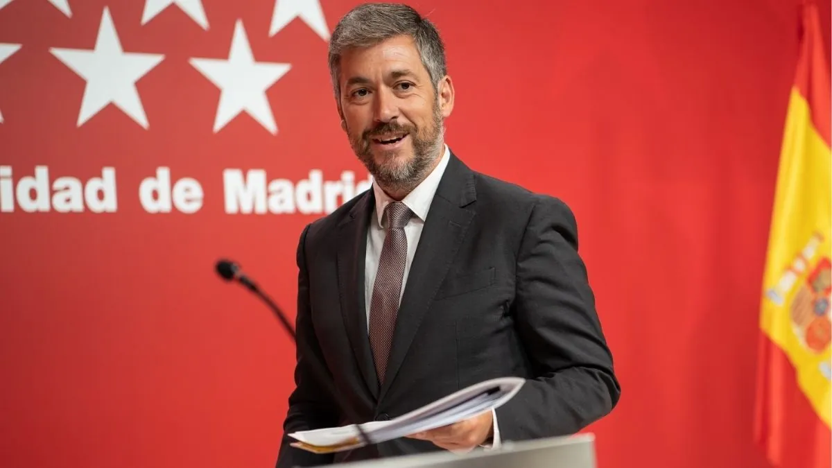 El Gobierno de Ayuso censura la «pasividad» de Sánchez por fallos en pulseras antimaltrato