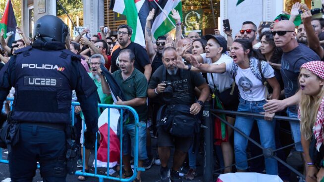 Podemos celebra la «victoria» de la Vuelta y Sumar intenta subirse al carro de la protesta