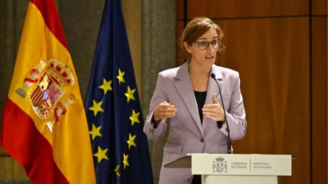 Sanidad e Igualdad impulsarán una web con información para ayudar a las mujeres a abortar