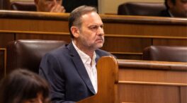 Ábalos pide a la Justicia que prohíba emitir el documental de Telecinco con su exmujer