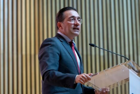 Albares confirma que España ayudará a Ucrania «desde todos los ámbitos»