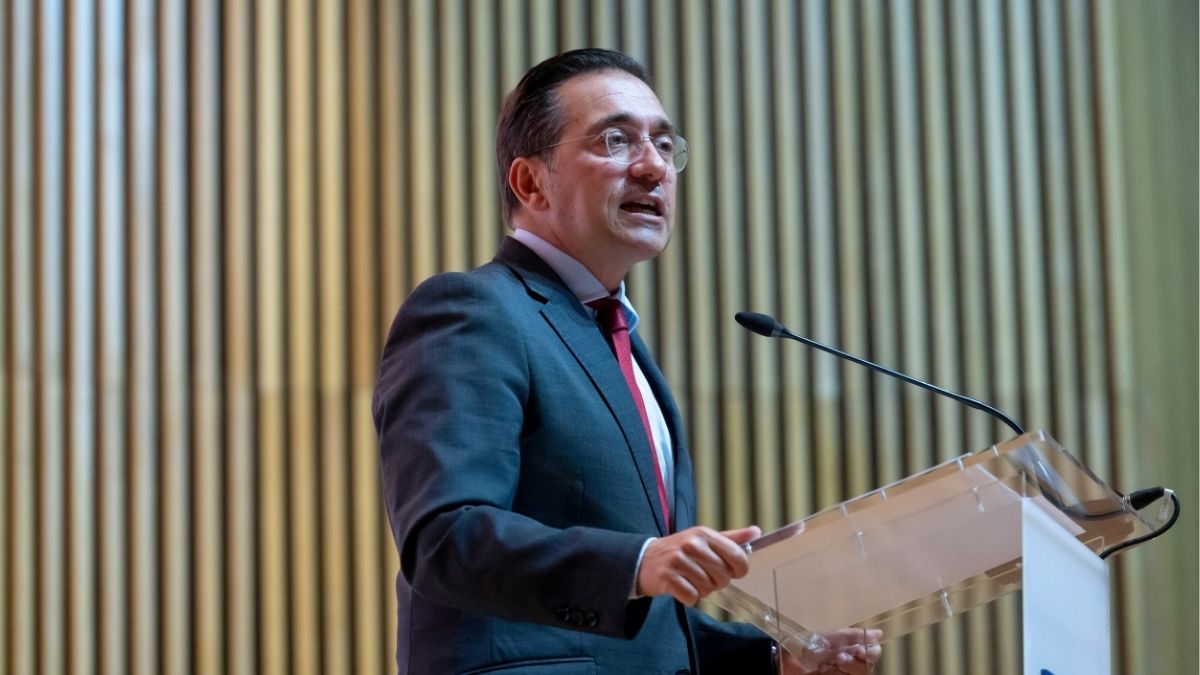Albares confirma que España ayudará a Ucrania «desde todos los ámbitos»