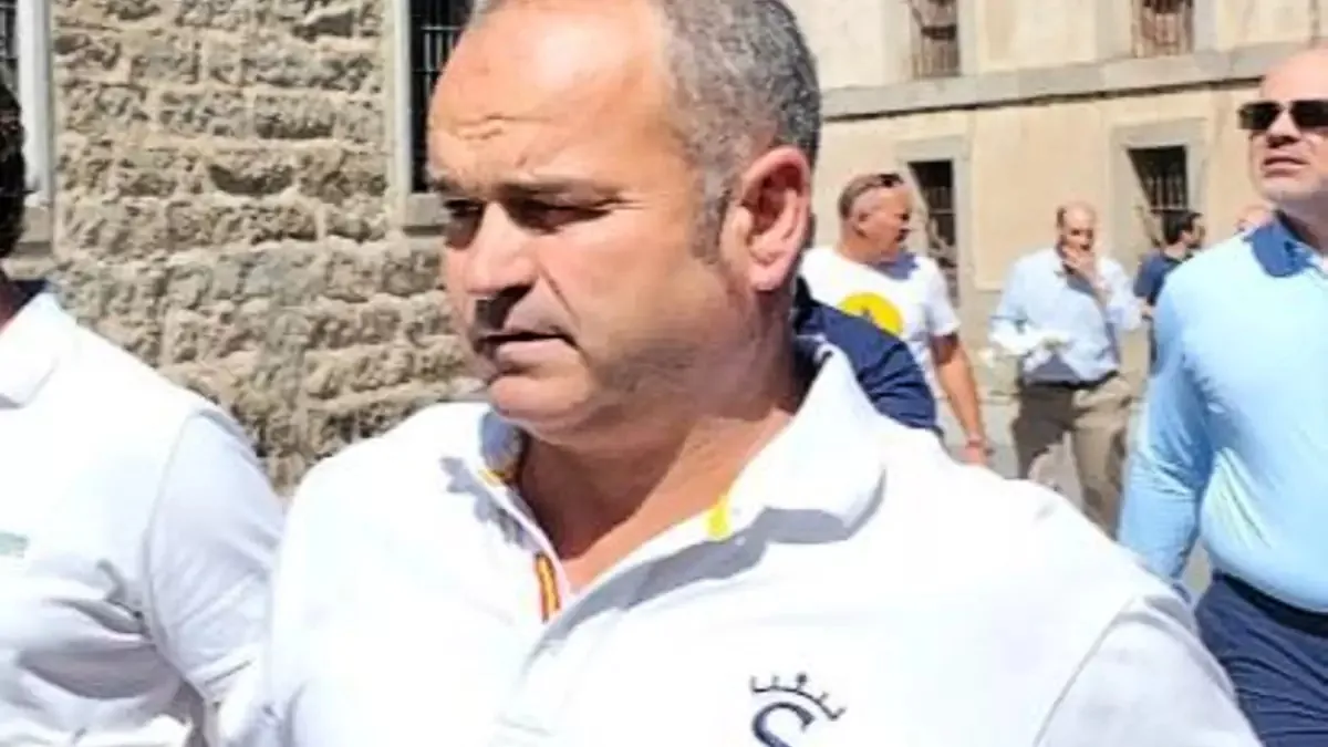 Detenido el alcalde de Villacastín por agredir a su mujer durante una romería