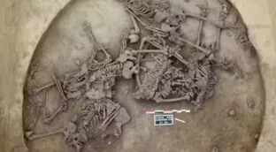 Las victorias de guerra en el Neolítico se celebraban con sacrificios y trofeos humanos