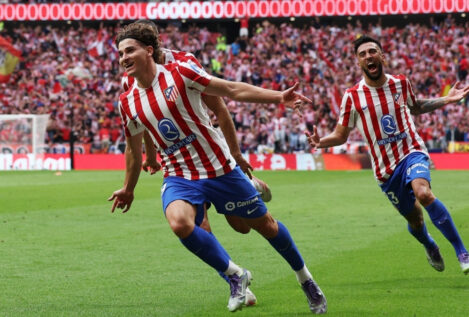 El Atlético arrolla con una ‘manita’ al Madrid de Xabi Alonso en el primer derbi de la temporada