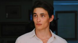 Aurelien Enthoven, el guapísimo hijo de Carla Bruni que intentó ser político y paleontólogo
