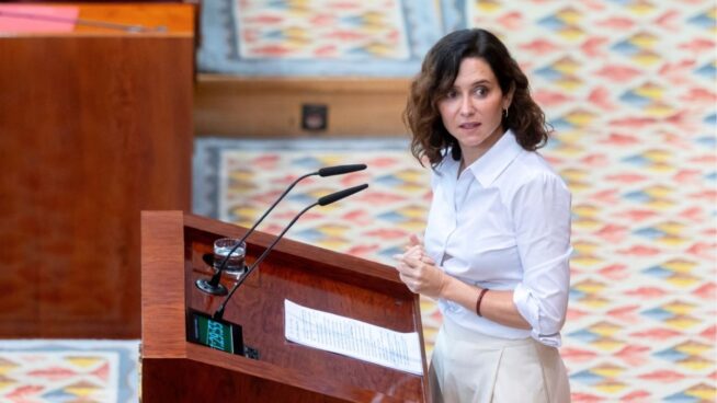 Ayuso lamenta que Madrid diera imagen de «un Sarajevo en guerra» durante La Vuelta