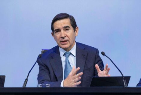 BBVA dará un dividendo de 0,32 euros también a los accionistas de Sabadell que vayan a la opa