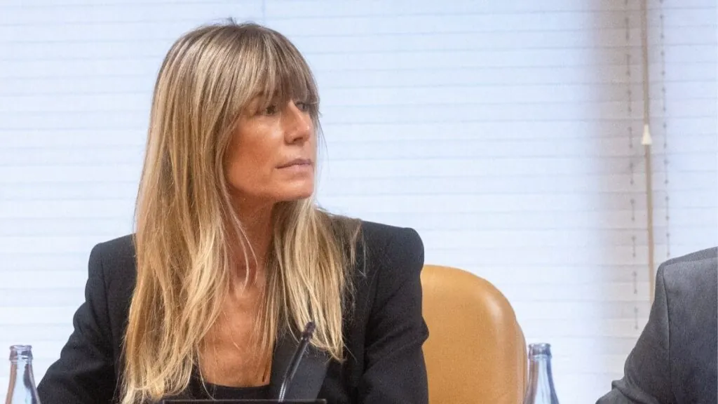 Peinado Amazon Begoña Gomez