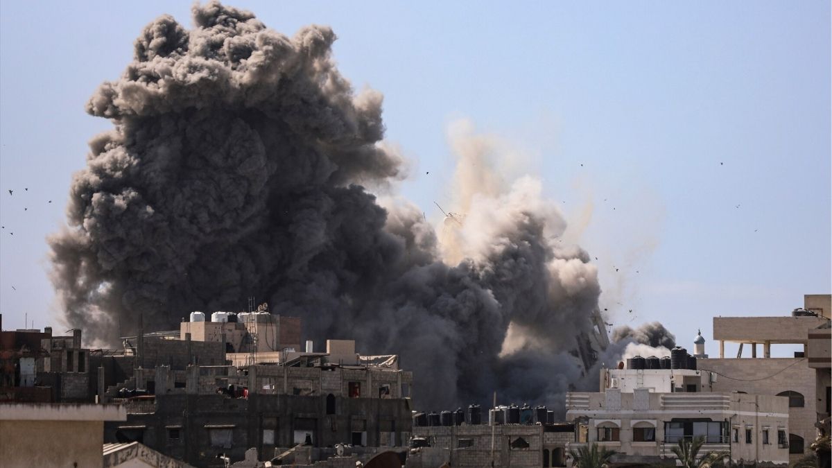 El ministro de Defensa de Israel celebra que «Gaza está en llamas» por los bombardeos