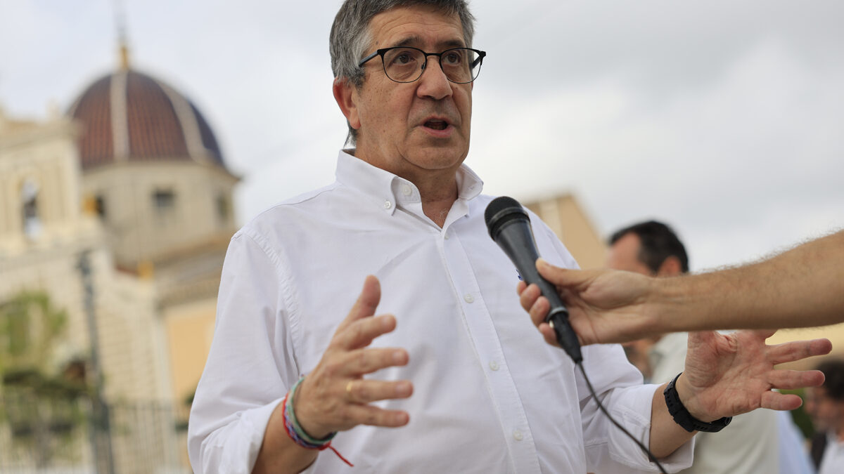 El Gobierno en bloque acusa a Tellado de llamar a la violencia y exige su dimisión