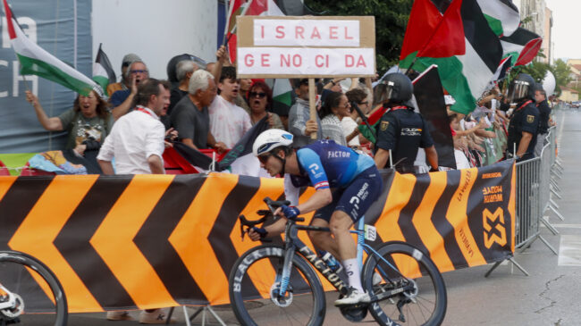 Ascienden a diez los detenidos en las protestas propalestinas durante La Vuelta en Lugo
