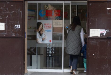 Los médicos de atención primaria llevan 20 años sin crecer pese al aumento de la población