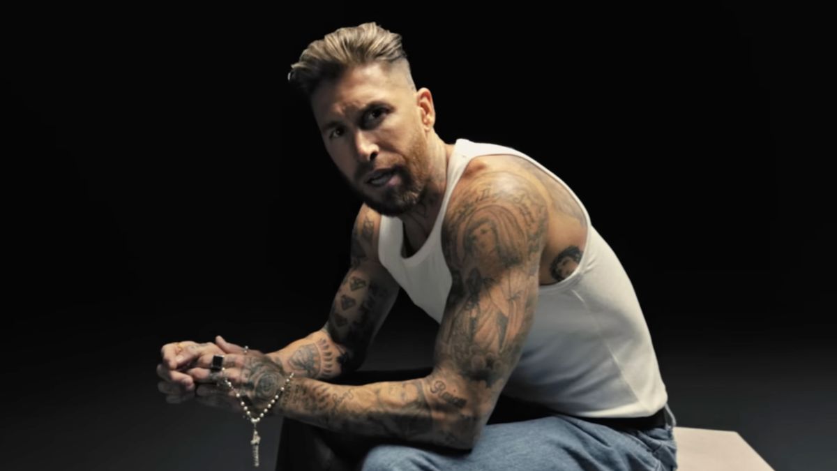Sergio Ramos, quien canta su mal espanta