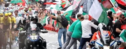 La Vuelta, obligada a adelantar ocho kilómetros la meta del día por protestas propalestinas