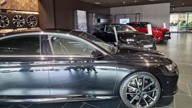 Aumentan un 248% en diez años los coches importados de segunda mano en España