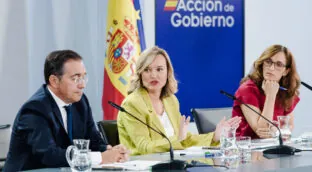 El Gobierno crea el 'observatorio público' 363 de España: «Nadie controla el sindiós»