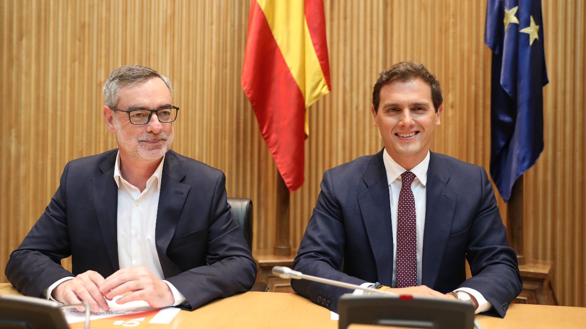 Condenan al bufete de abogados para el que trabajaba Albert Rivera a pagarle 1,3 millones