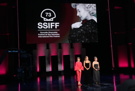 San Sebastián arranca de la mano de Binoche y Almodóvar entre recuerdos a Gaza y Paredes