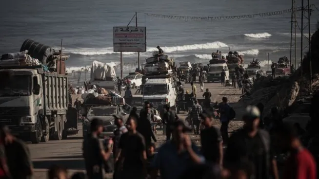 Cientos de miles de palestinos han sido desplazados forzosamente desde Gaza