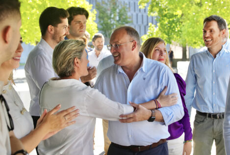 Tellado afirma que Begoña Gómez inaugurará en el banquillo el «último» curso de Sánchez