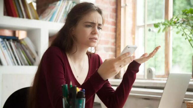 ¿Por qué se equivoca tanto el autocorrector?