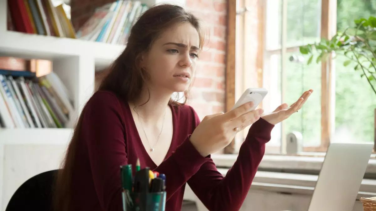 ¿Por qué se equivoca tanto el autocorrector?