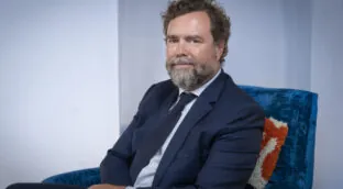 Espinosa de los Monteros presenta su nuevo proyecto político, Atenea