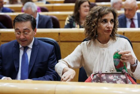 El Defensor del Pueblo insta a Hacienda a actualizar las ayudas escolares a diplomáticos