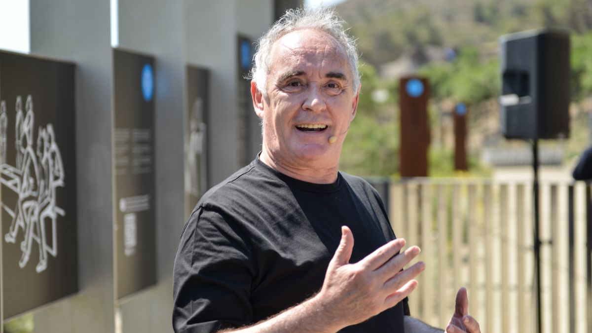 Ferran Adrià cambia los fogones por las aulas y las series de televisión: su estilo de vida austero