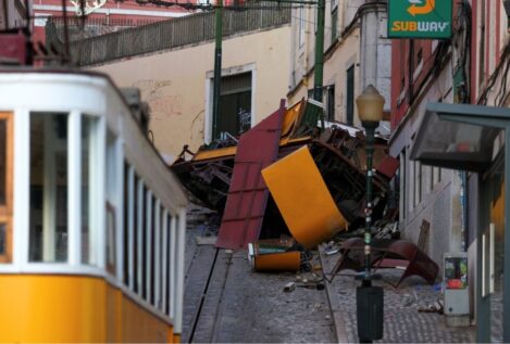 Dados de alta los dos españoles heridos en el accidente del funicular de Lisboa