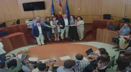 Un municipio valenciano vive una moción de censura inédita con PP y Vox enfrentados