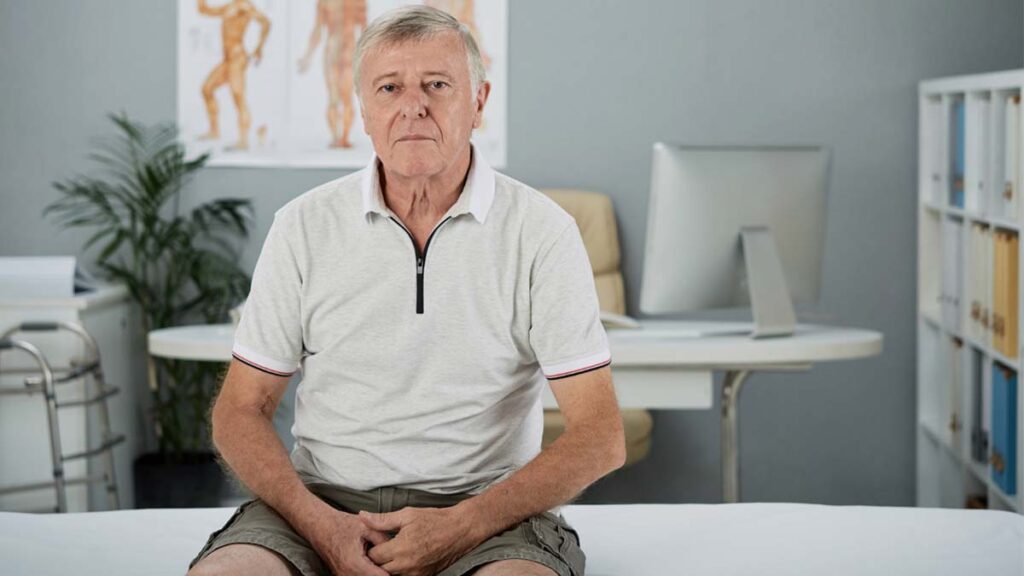 hombre-suelo-pelvico-consulta-medico