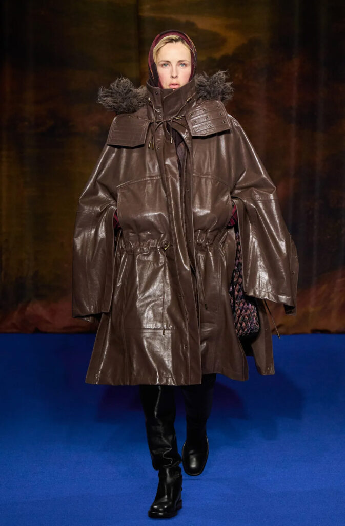 Abrigo de piel marrón de Burberry