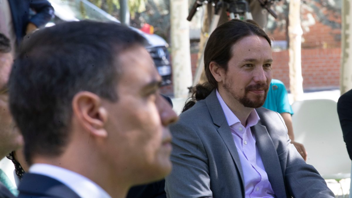 Podemos se ríe del Nobel a Sánchez y Sumar lo ve «útil» para distraer la opinión pública