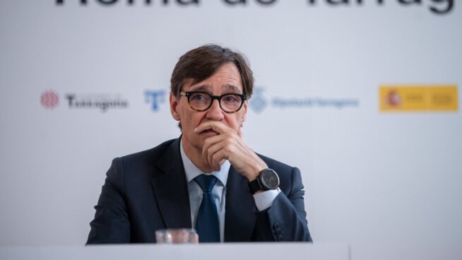 La mitad de los grandes dependientes de Cataluña muere antes del año sin recibir ayuda