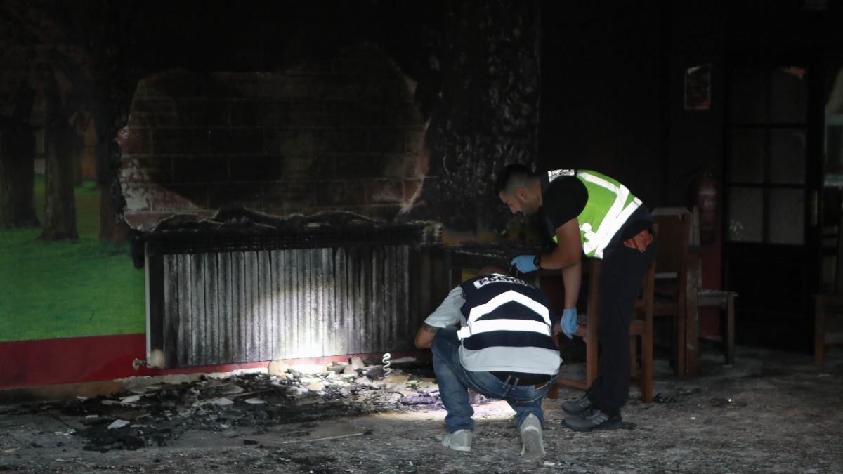 Lanzan explosivos al edificio que será el centro para menores inmigrantes en Monforte (Lugo)