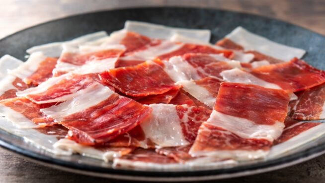 Este es el secreto para comprar jamón serrano de calidad: raza, curación y territorio