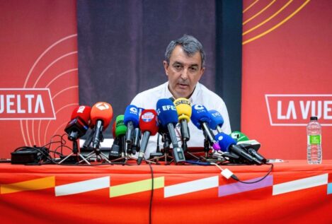 El director de la Vuelta lamenta la imagen que se dio con los hechos «inaceptables» del domingo