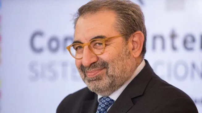 Castilla-La Mancha rechaza el estatuto marco de Mónica García: «Hay que empezar de nuevo»