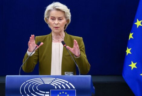 Von der Leyen, a Putin: «Europa está en combate y defenderá su territorio»